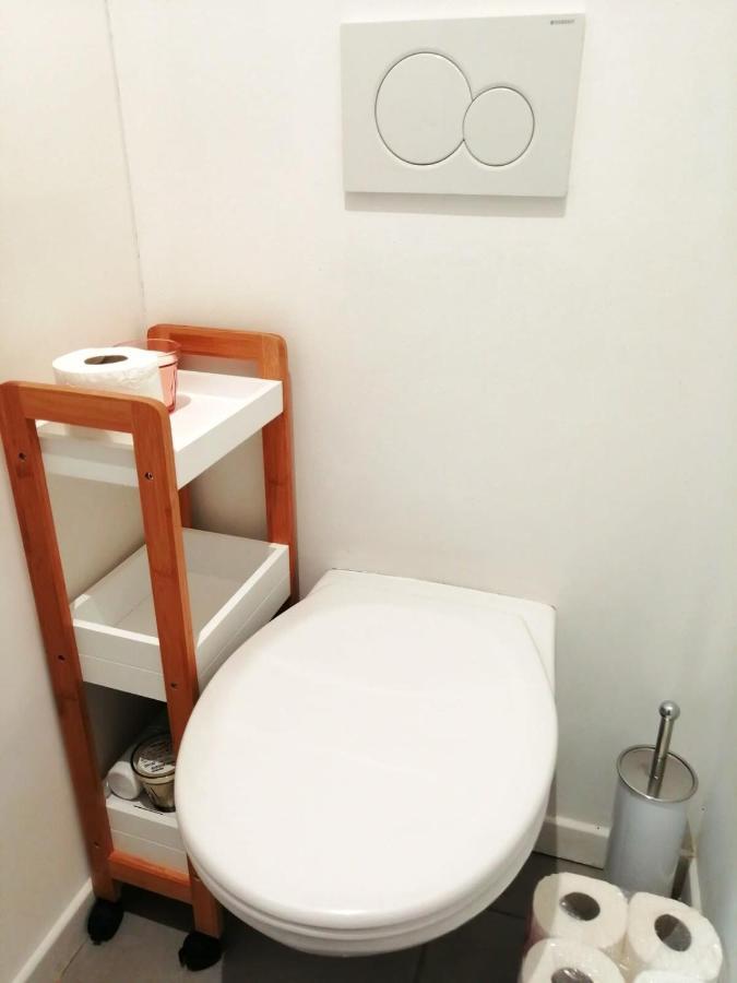 Le Petit Moselle - Metro Mermoz-parc Parilly Apartment *