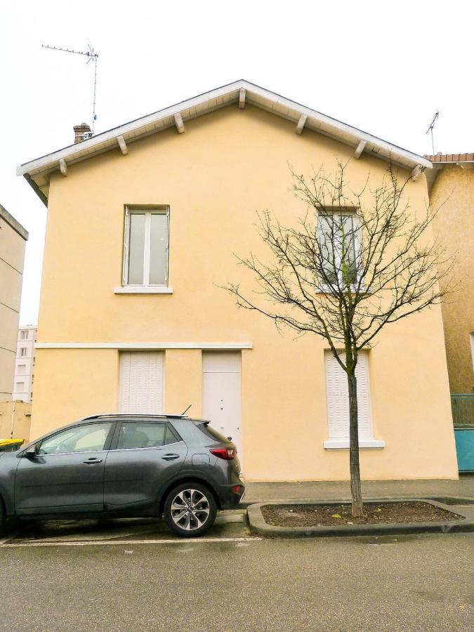 Le Petit Moselle - Metro Mermoz-parc Parilly